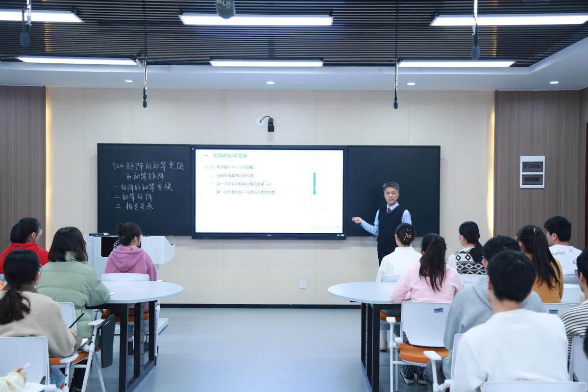 省教育廳高等教育處調(diào)研高校課堂教學質(zhì)量建設(shè)工作