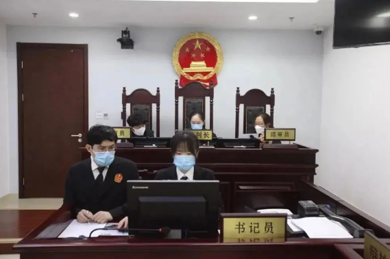 快看！全國首例！近日北京海淀法院對一教職人員宣告終身禁業(yè)